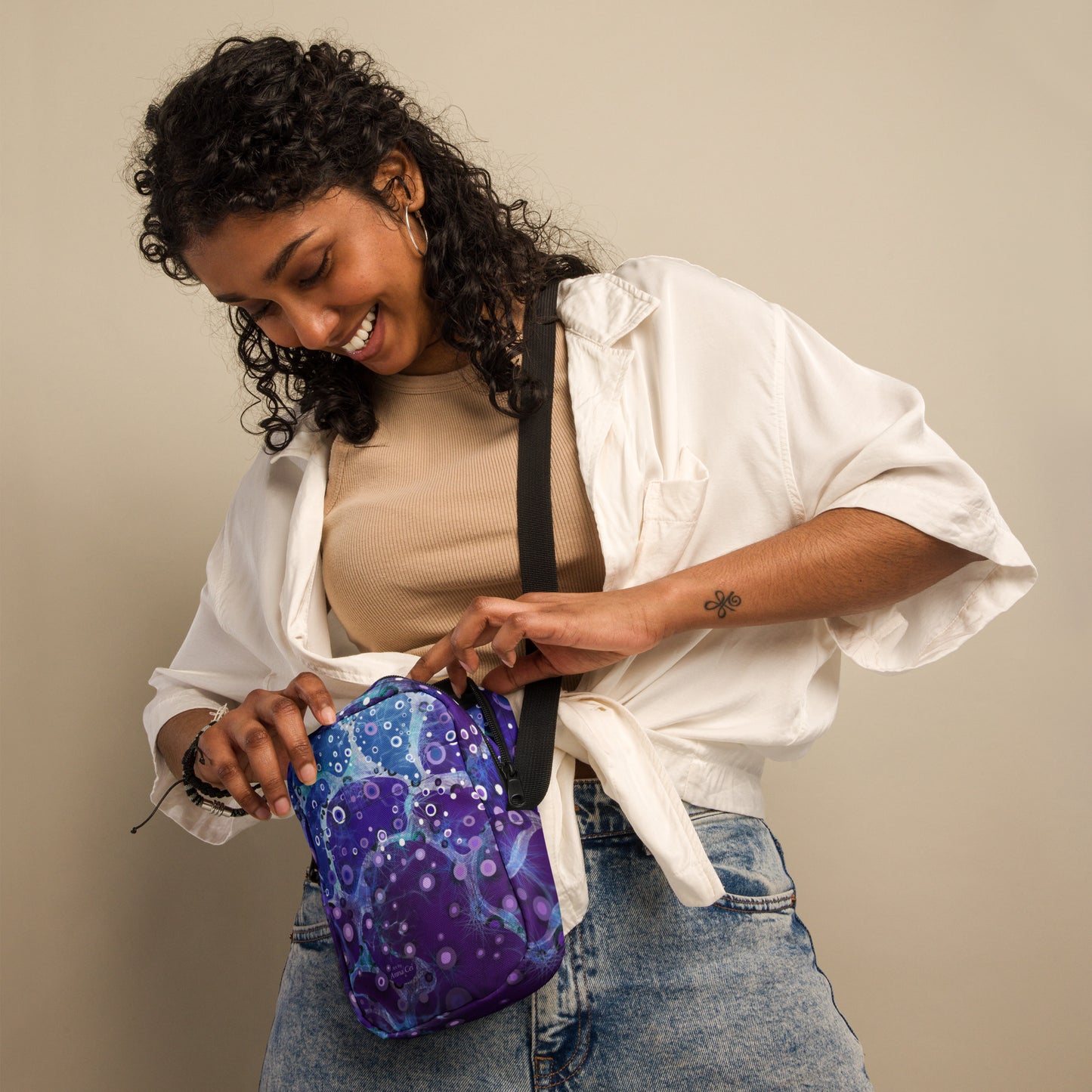 The Instagram Ocean - Unisex Crossbody Bag